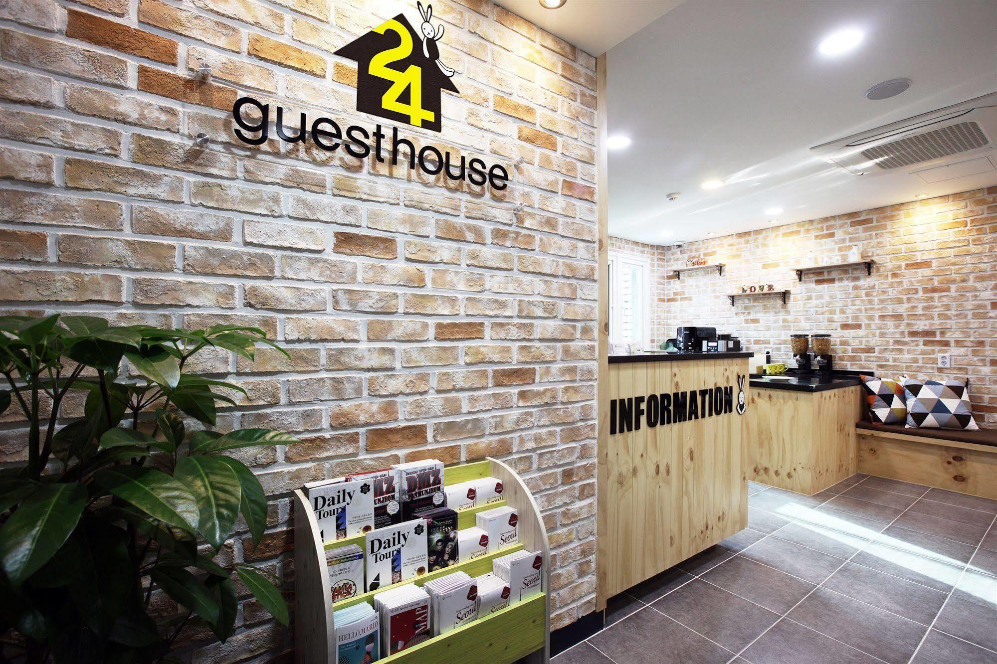 24 Guesthouse Myeongdong Avenue Seoul Exteriör bild